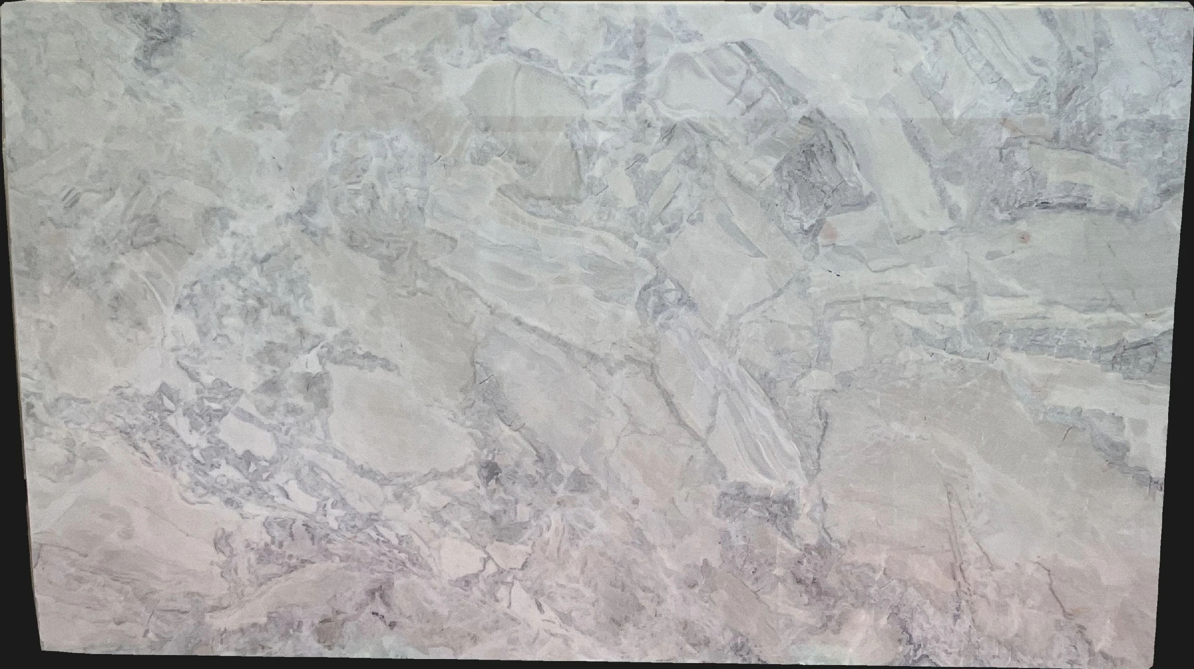 Calacatta Parana Quartzite Slabs for Kitchen Countertops