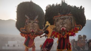 Serunya Wisata Budaya ke Ponorogo: Simfoni Kekuatan Reog, Sejarah Ki Ageng Kutu, dan Grebeg Suro