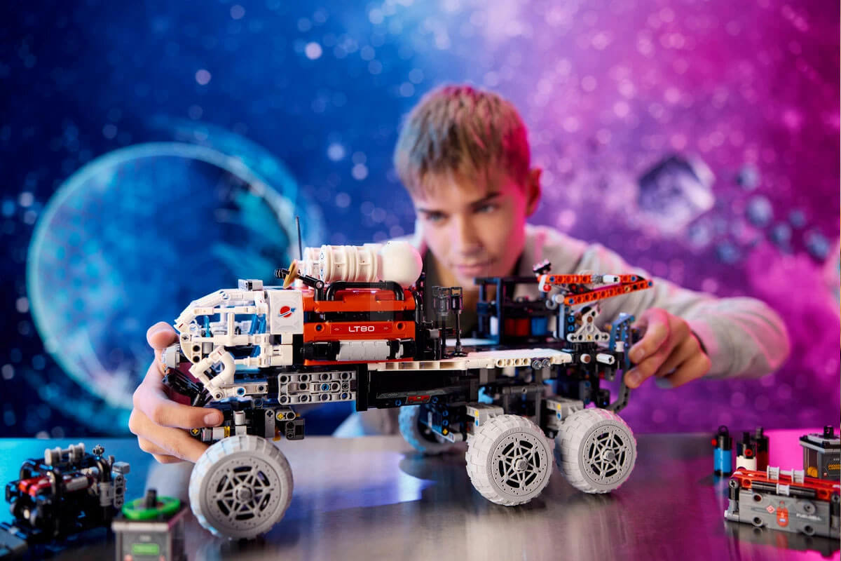 Featured image for: LEGO- set uitgelicht: Verkenningsrover op Mars