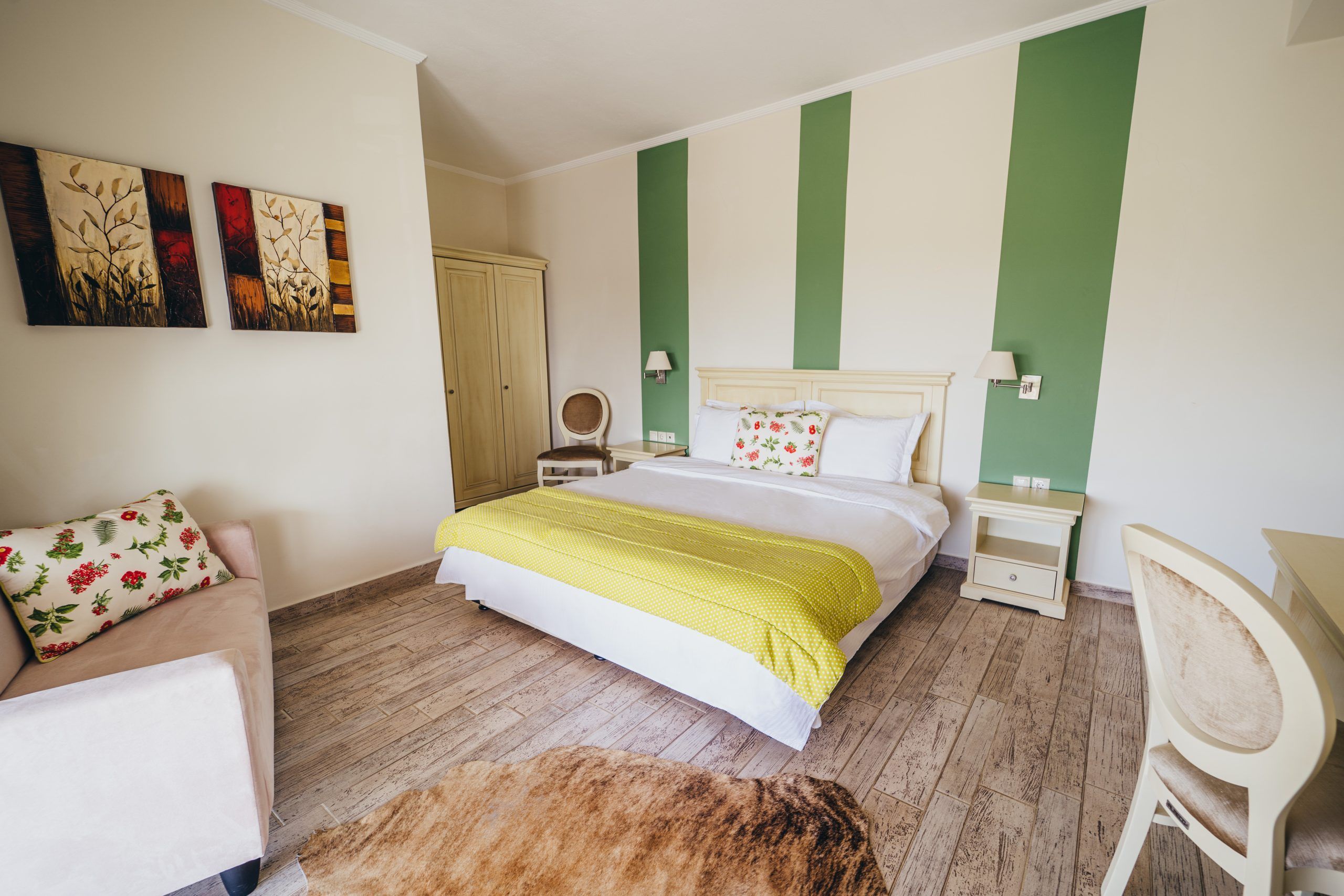 Deluxe πράσινο δωμάτιο