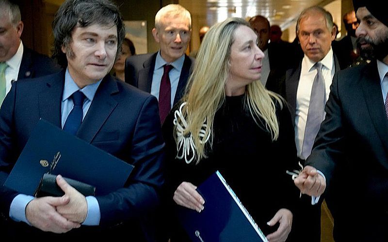 $LIBRA: Piden levantar el secreto fiscal de Javier y Karina Milei