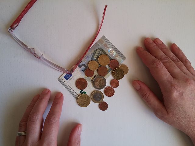 Ria zoekt met spoed hulp bij invullen aangifte Inkomstenbelasting