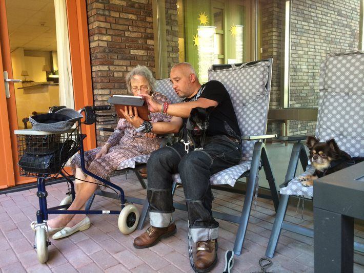 'Er zijn' voor mensen