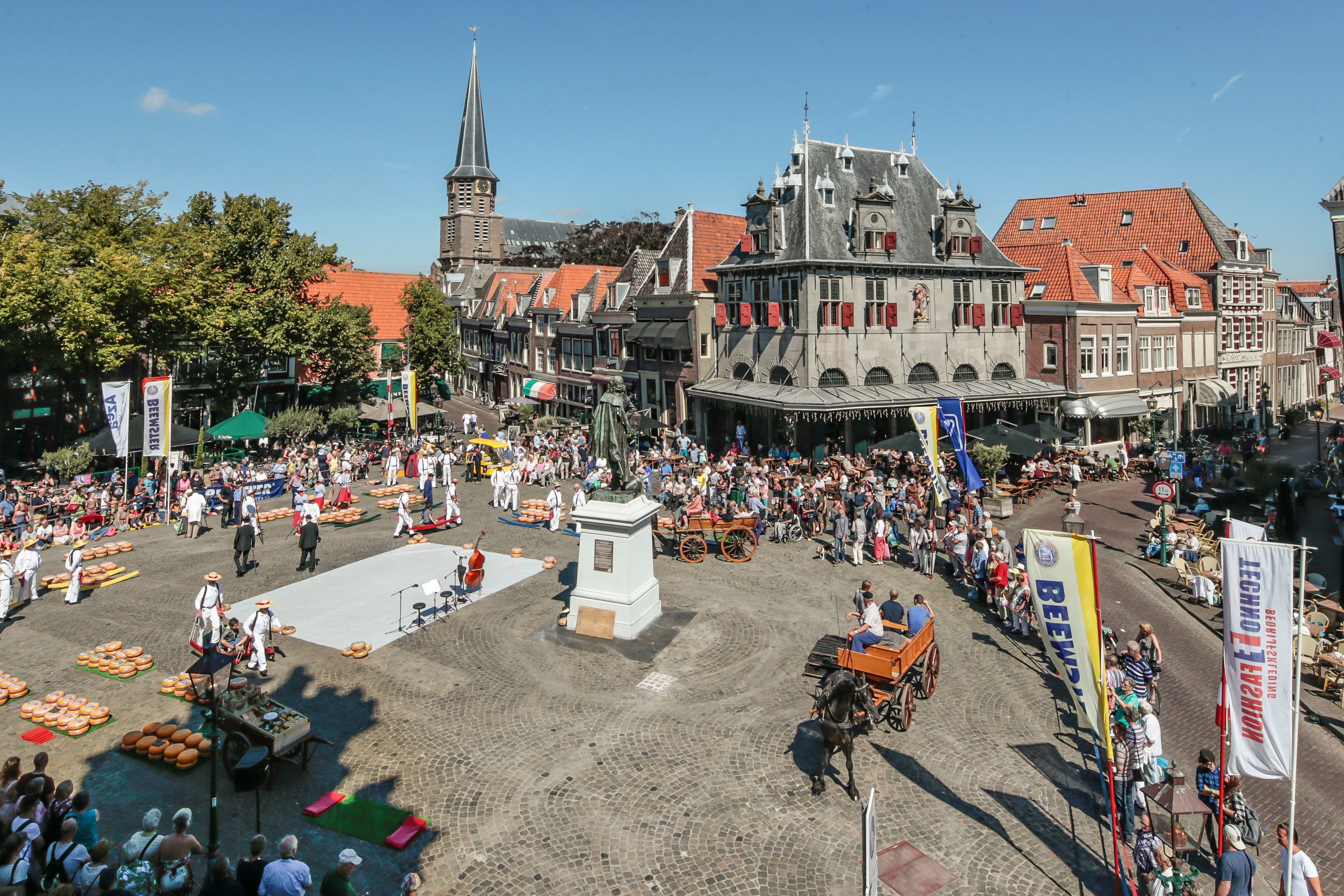 Herleef het jaar 1500 als kaasdrager