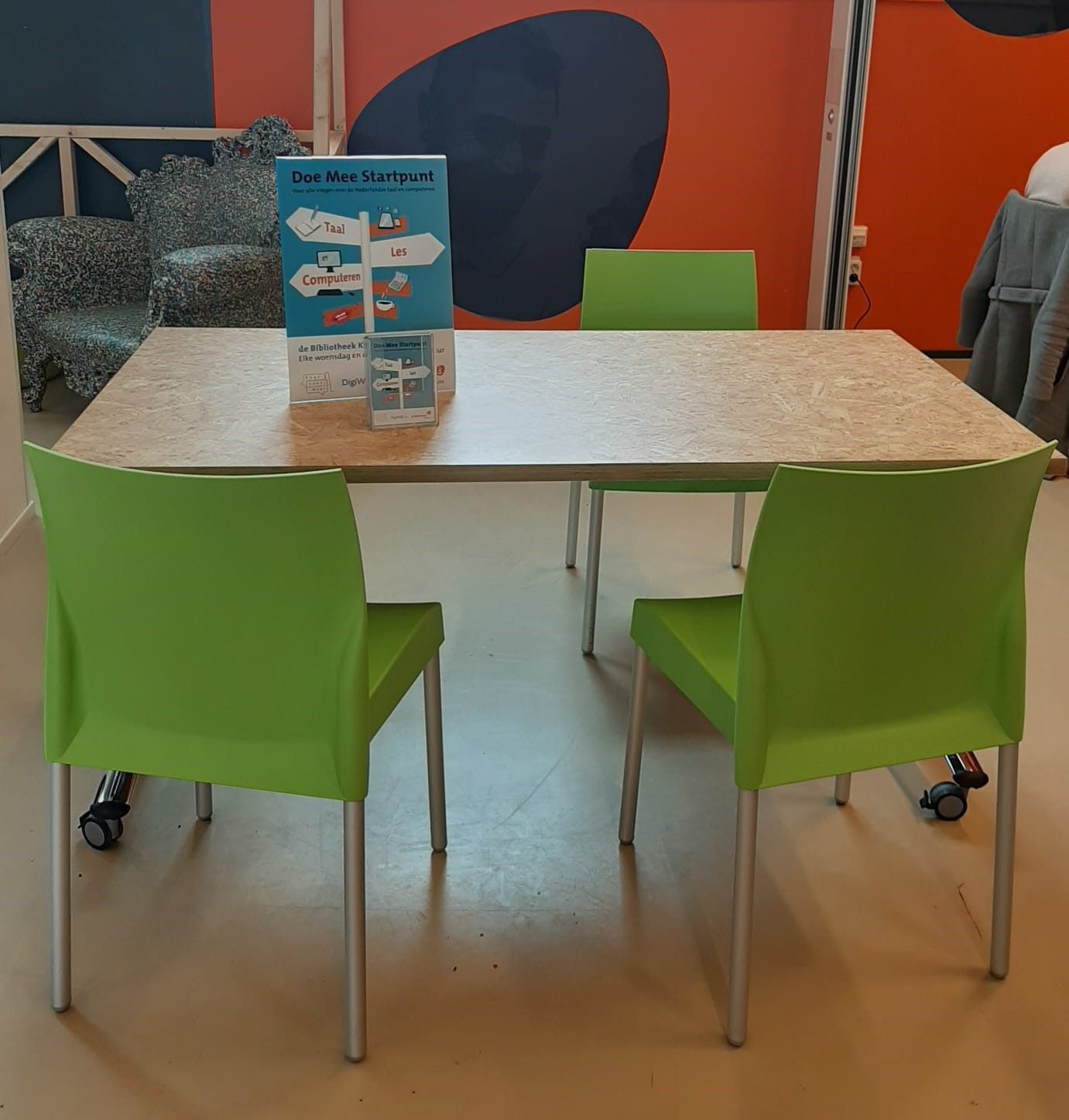 Help laaggeletterden op weg naar aanbod in taal