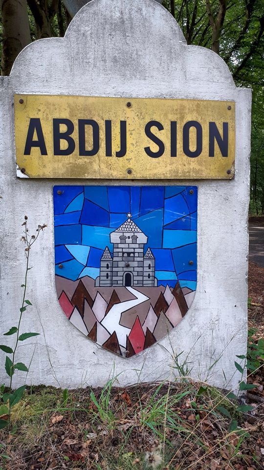 Do you come work on Friday?