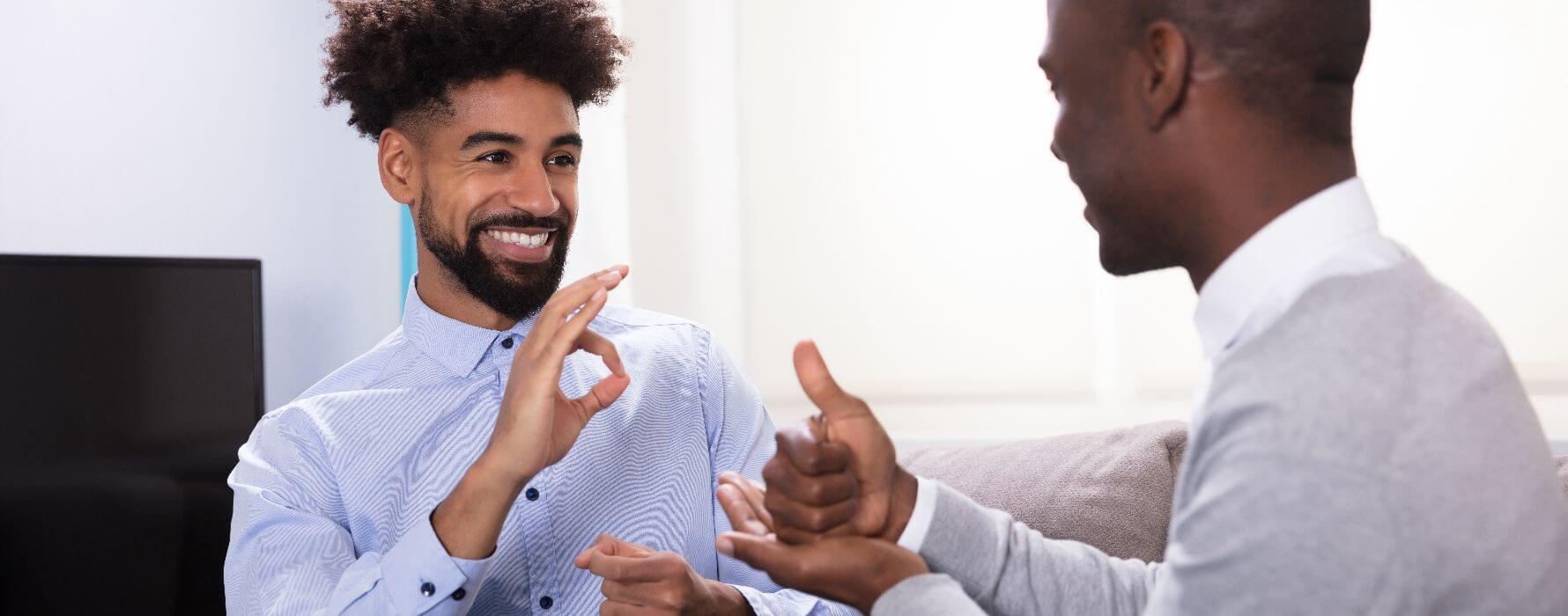 Ben jij een man die gebarentaal kan?