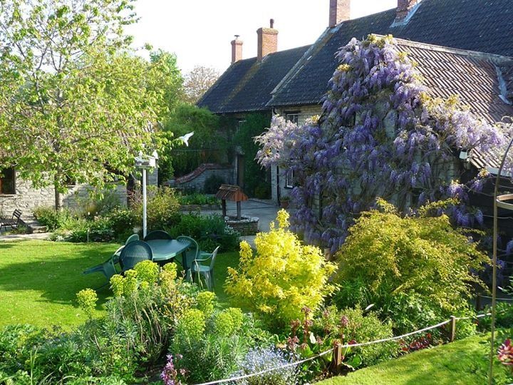 Book-Keeper/Accounts for Retreat Centre charity ~ lovely peaceful atmosphere.