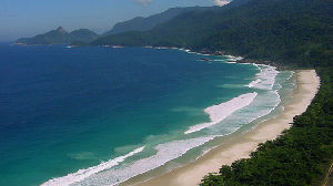 Clean Lopes Mendes Beach