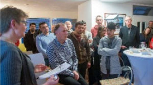 Presentatie en discussie over ConnectingFriends