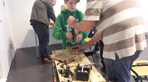 volunteers are looking for volunteers