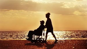 Naar buiten in de rolstoel 