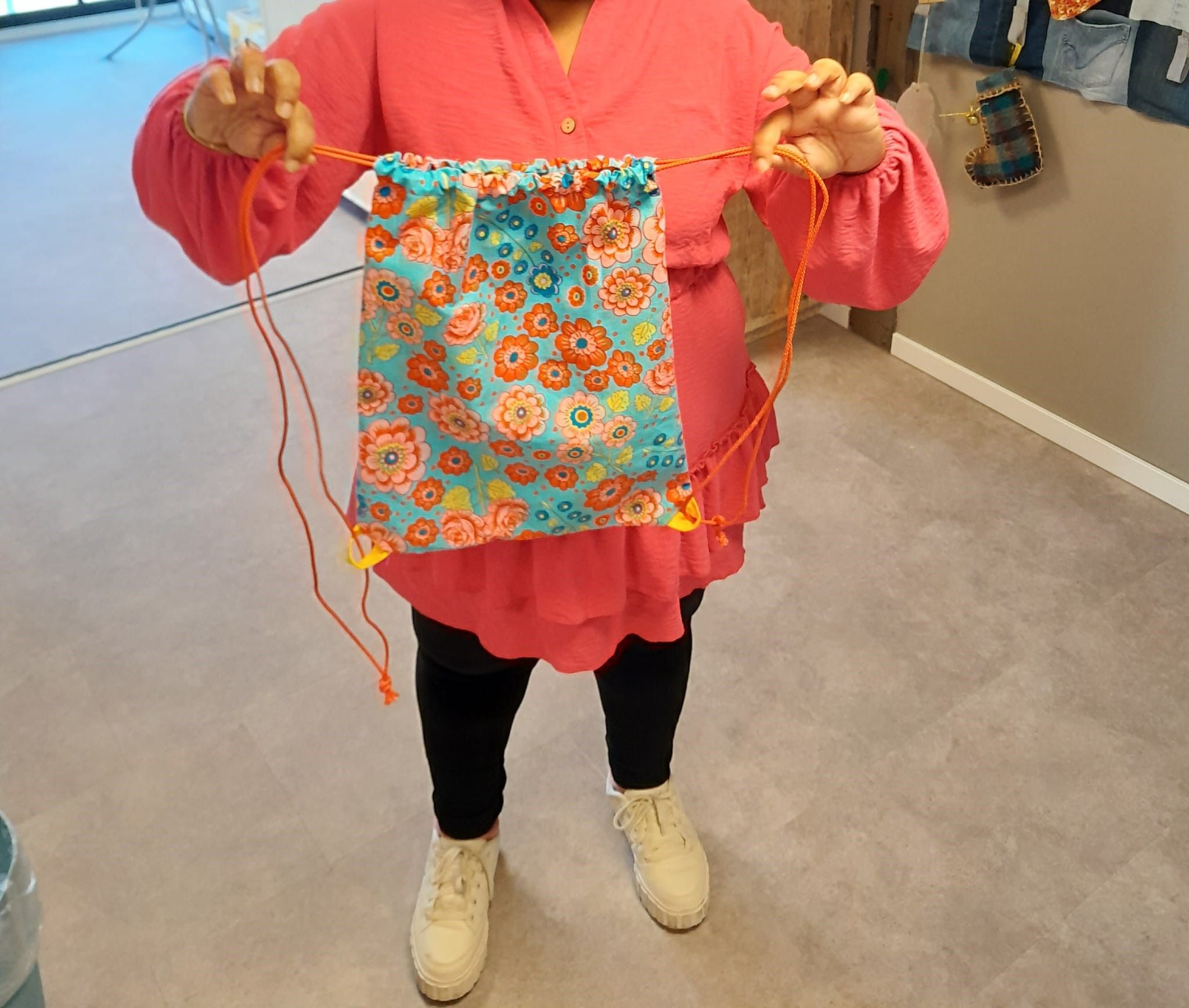 Werk jij graag met naald en draad? Dan zoeken we jou!