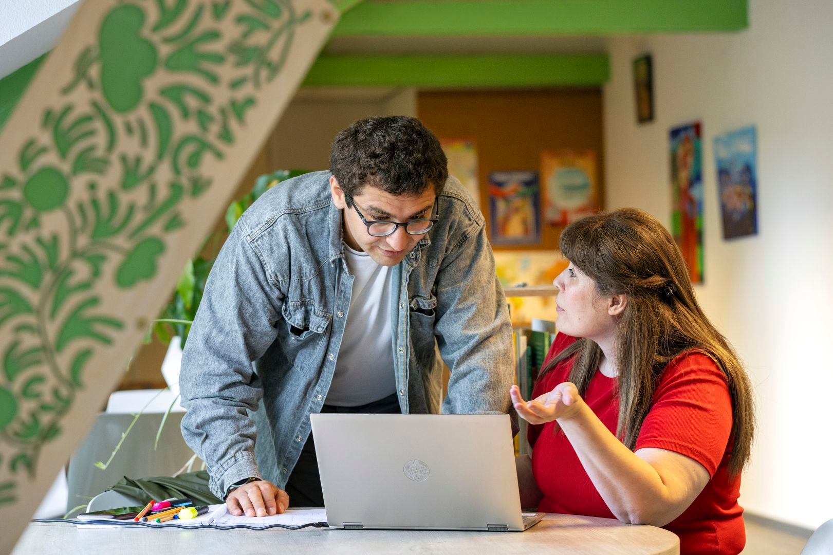 Social worker at VluchtelingenWerk