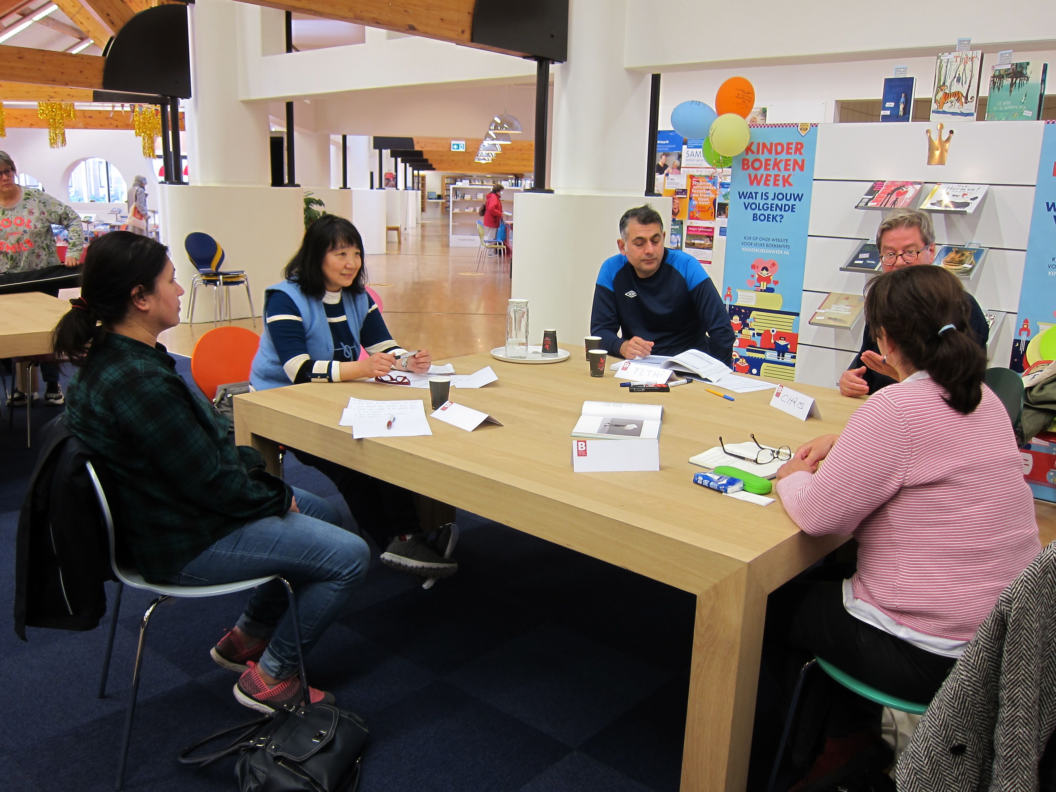  Taalvrijwilliger in de bibliotheek