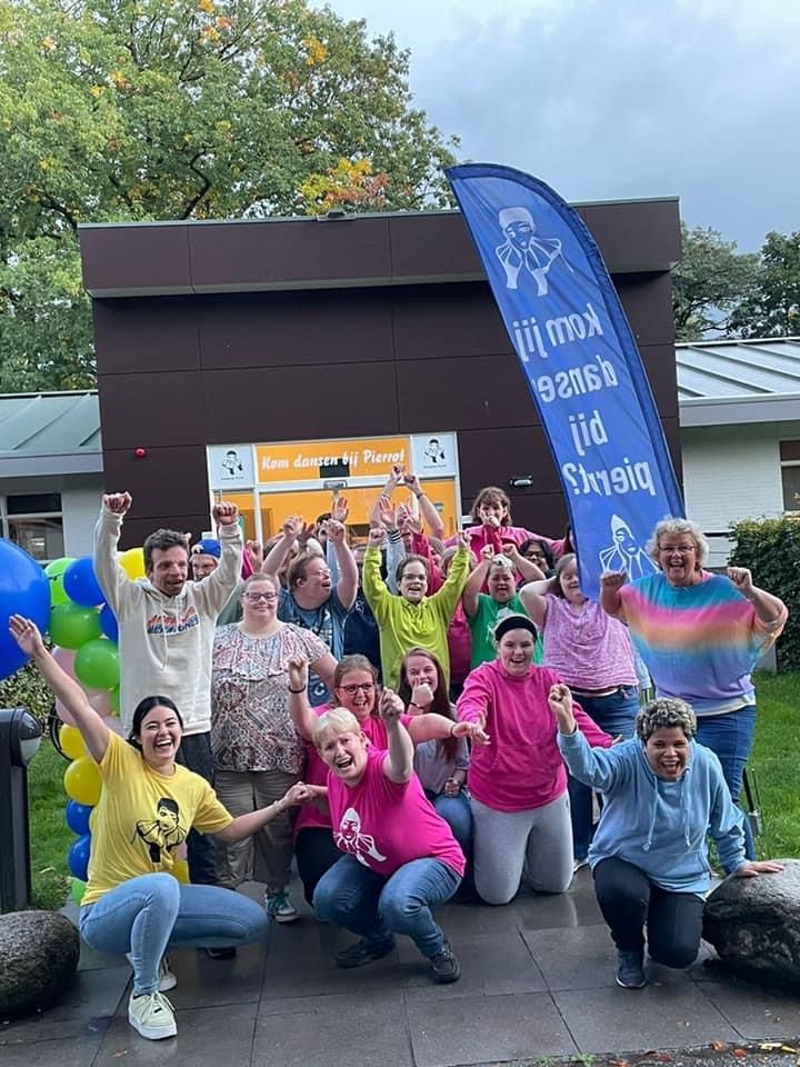 The Pierrot Foundation is looking for enthusiastic volunteers... come and visit 