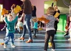 Gastvrouw voor Muziek op Schoot