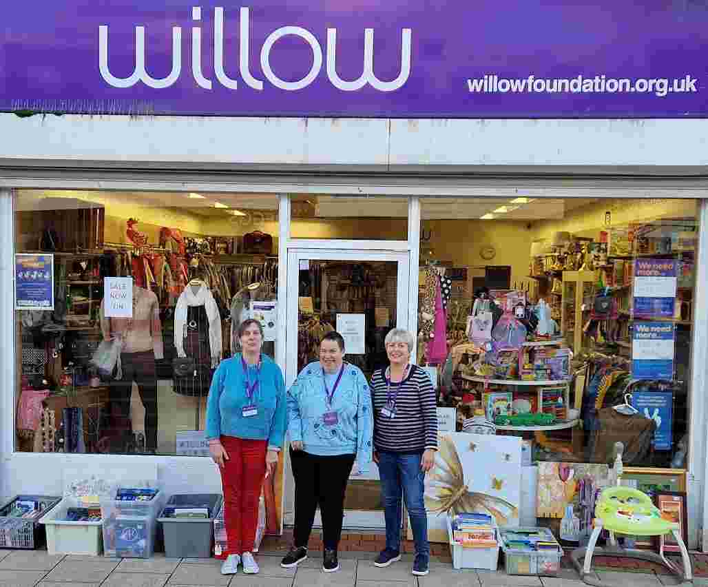 Volunteer Retail Assistant