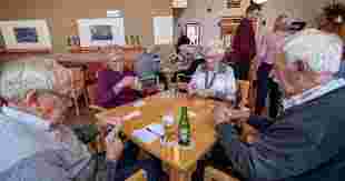 Ondersteunen bij Vrijdagmiddagborrel