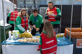 Medewerker verzorgingspost Enschede Marathon