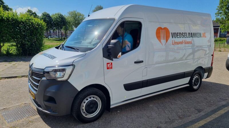 Achter het stuur voor een goed doel: word chauffeur voor de voedselbank
