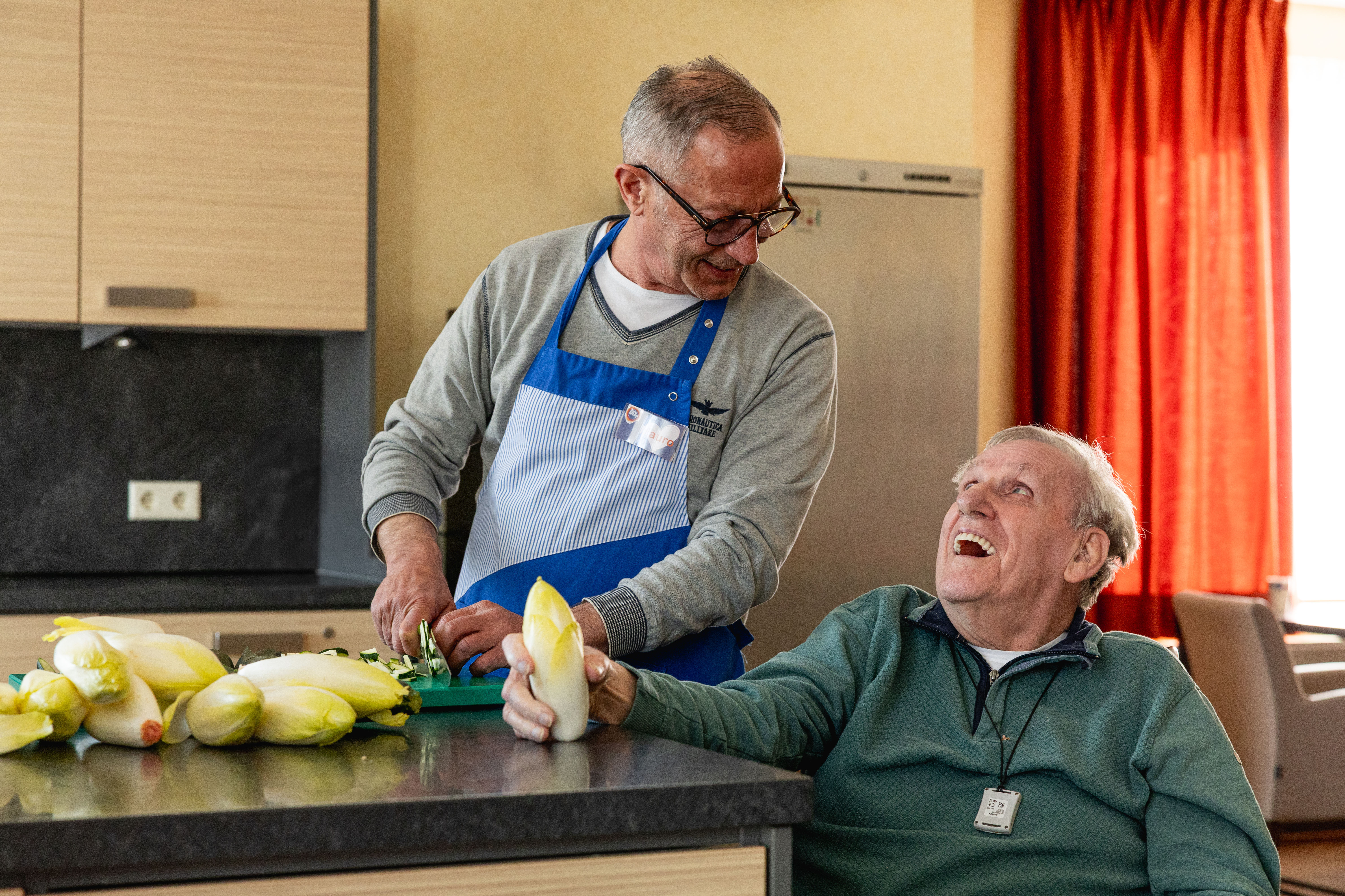 Maatje gezocht! Samen klussen, wandelen en muziek maken 🎵🔧