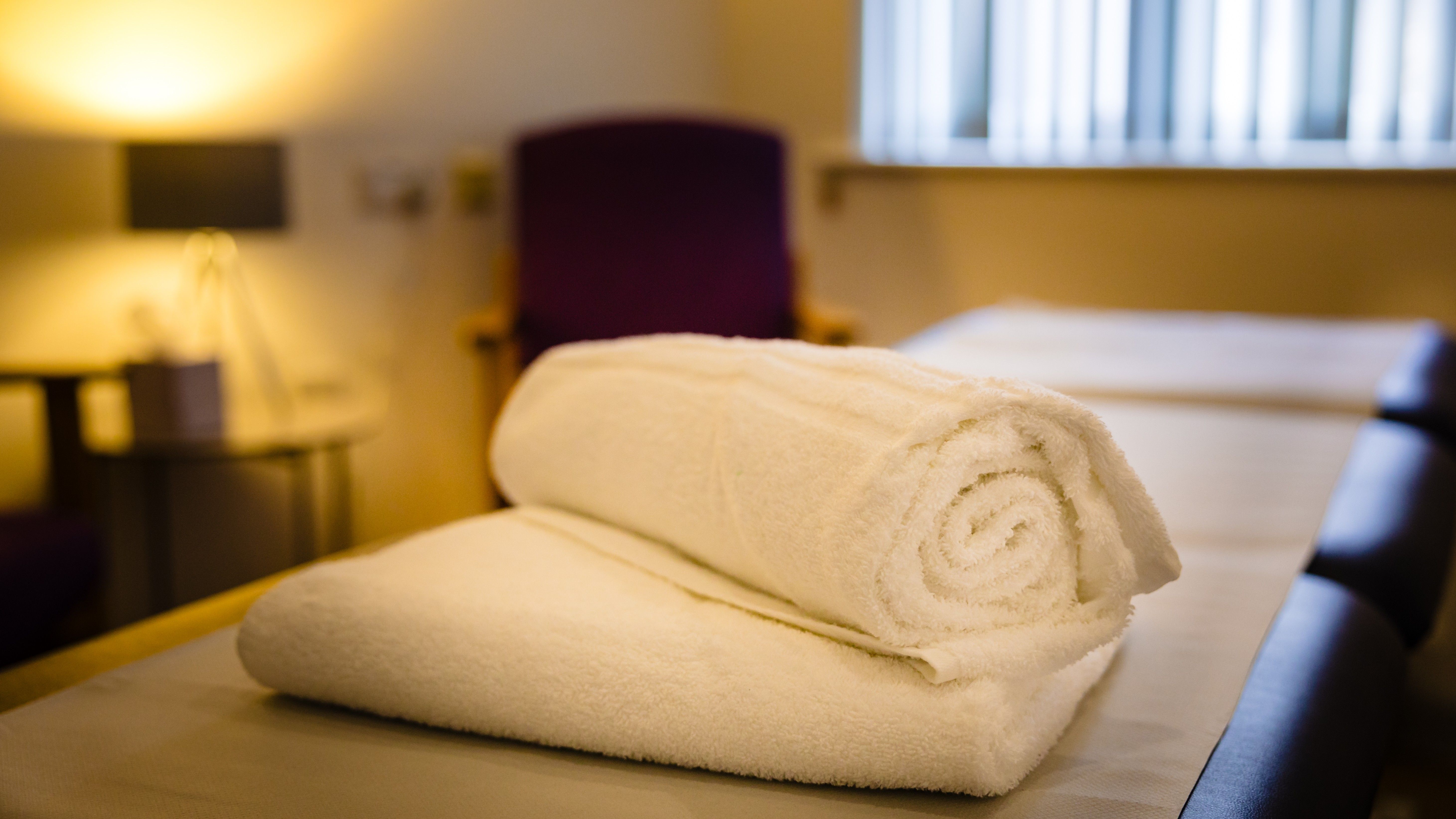 Scar Therapist Volunteers 