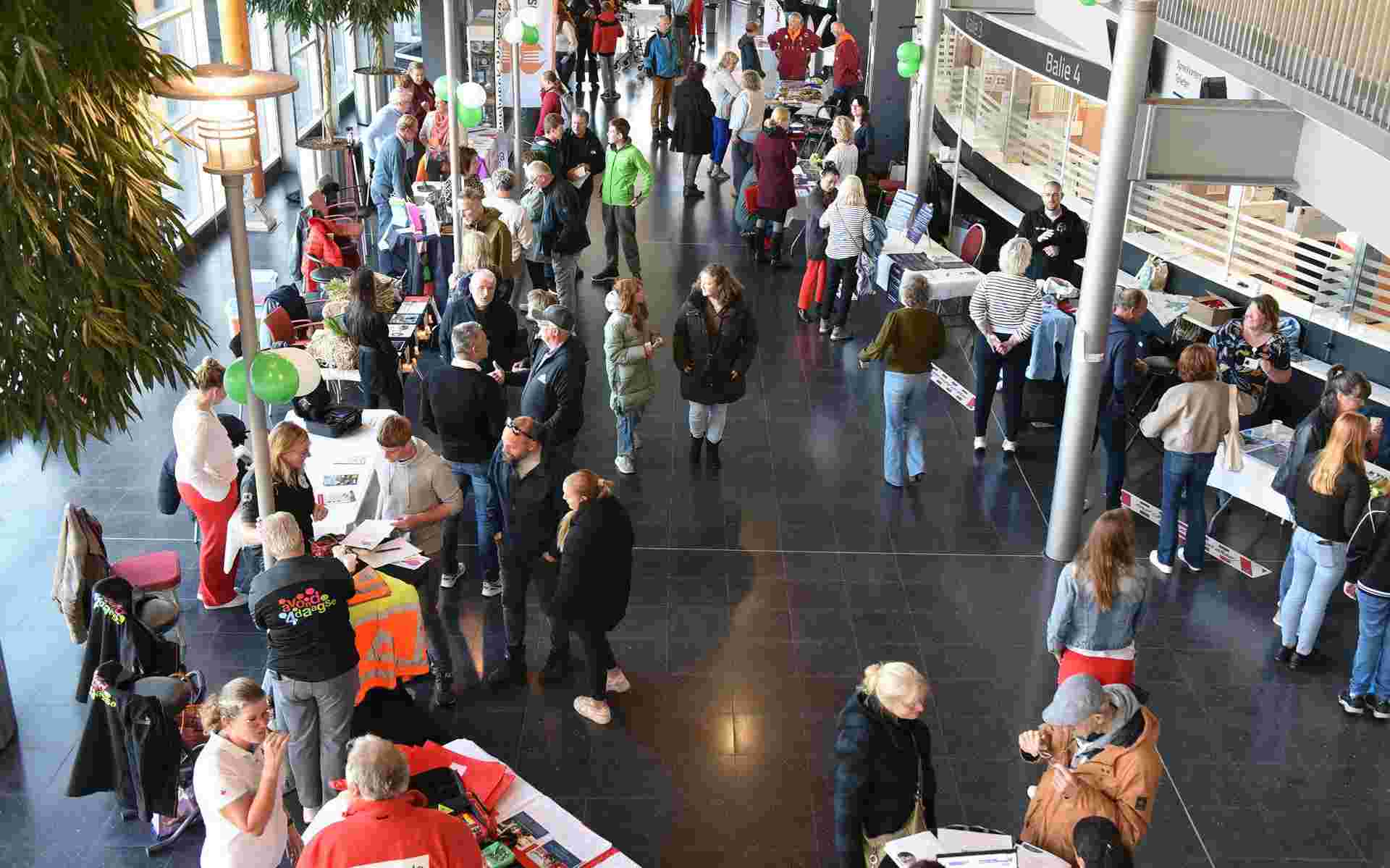 Helpen op de vrijwilligersmarkt