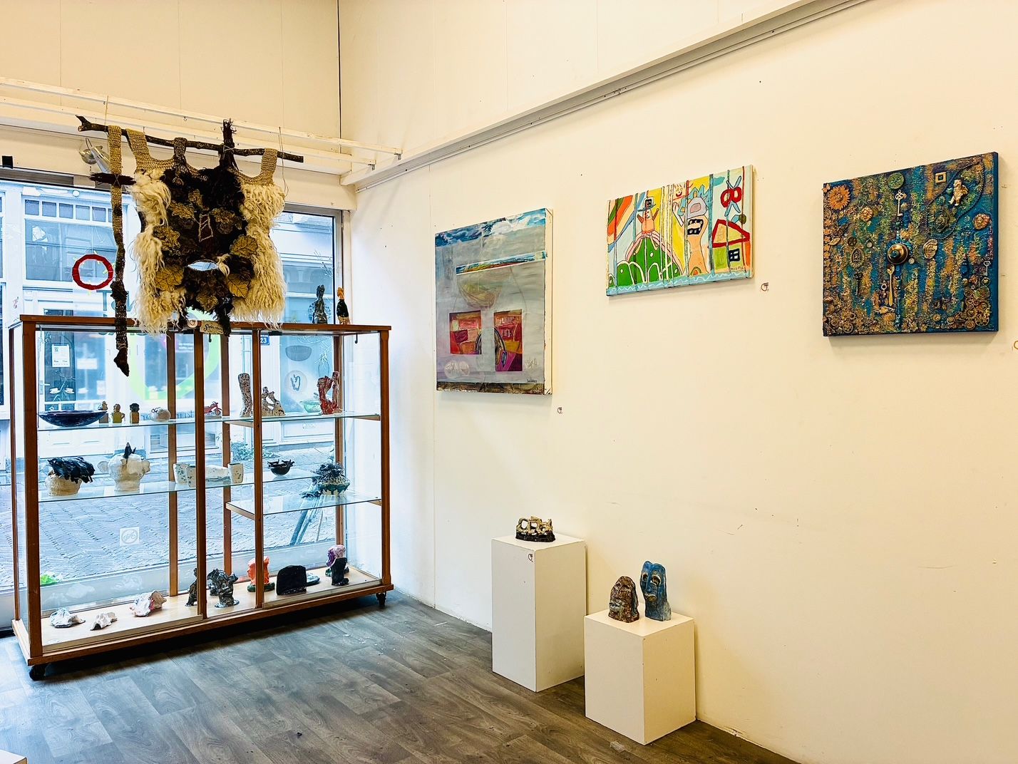 vrijwilliger om de galerie te bemannen op zaterdag 