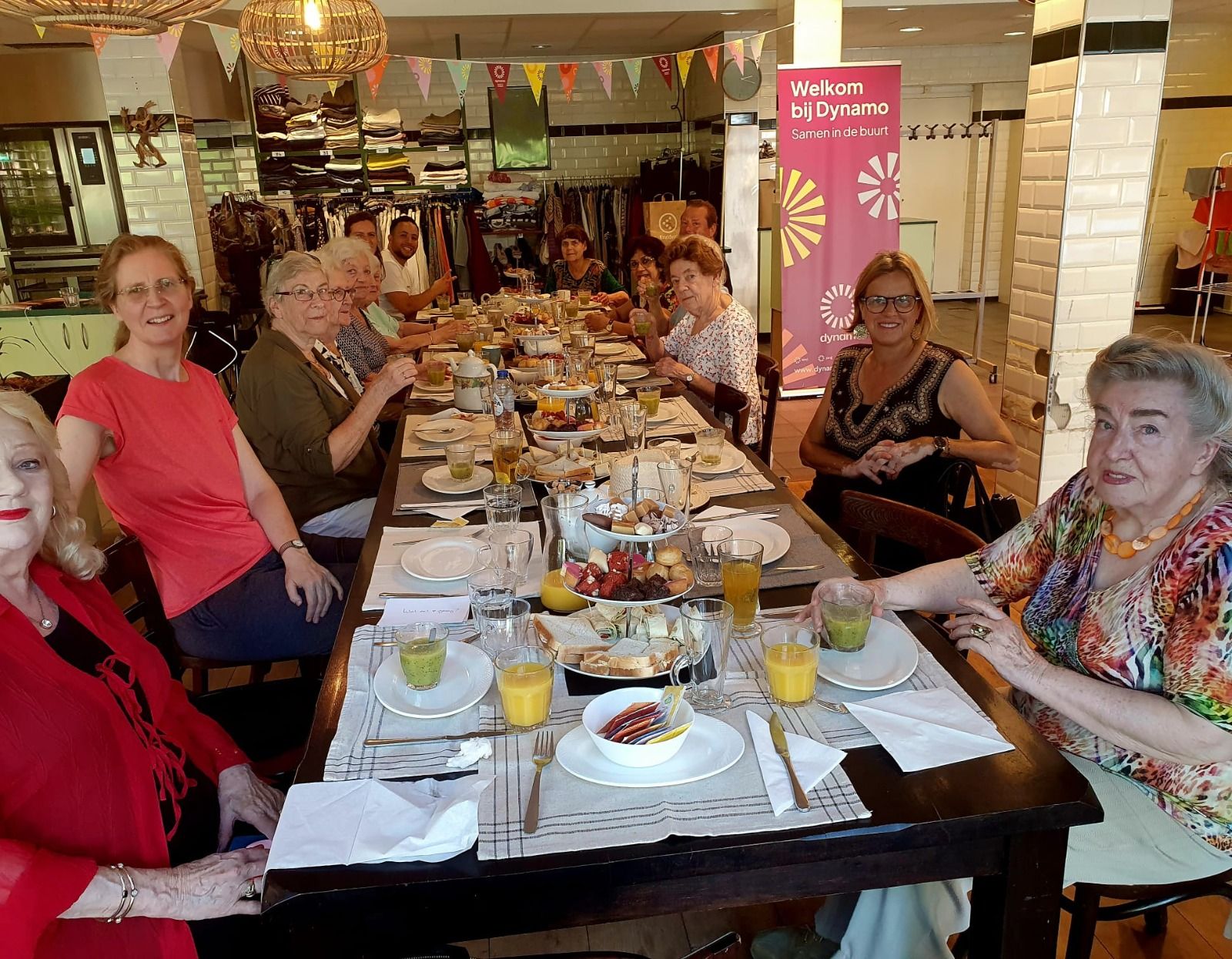 Verzorg een high tea voor speciale groep buurtbewoners