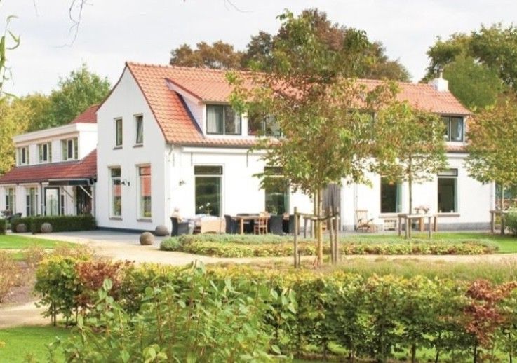 Hospice Demeter zoekt vrijwilligers (hospitality/zorg/tuin) 