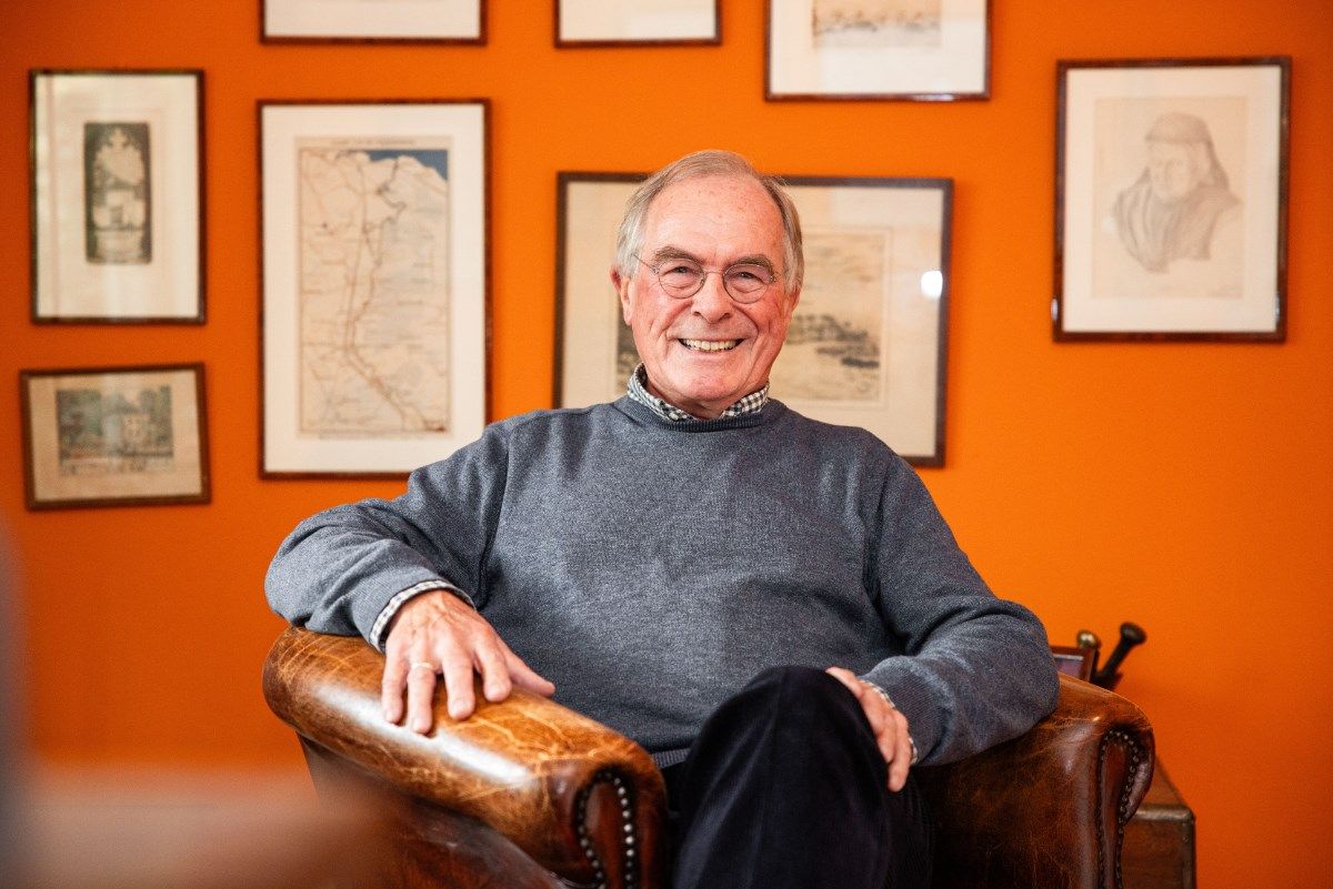 Dick van Lier vrijwilliger Vereniging Den Dolder, Cultuurpodium Den Dolder en Zonnacare
