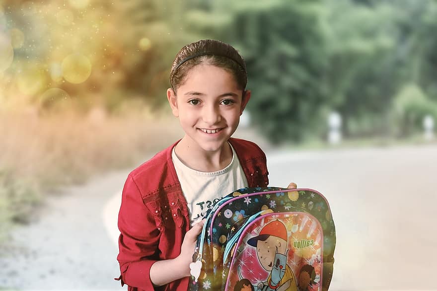 Maak het verschil voor Maya (8) - word SchoolMaatje!