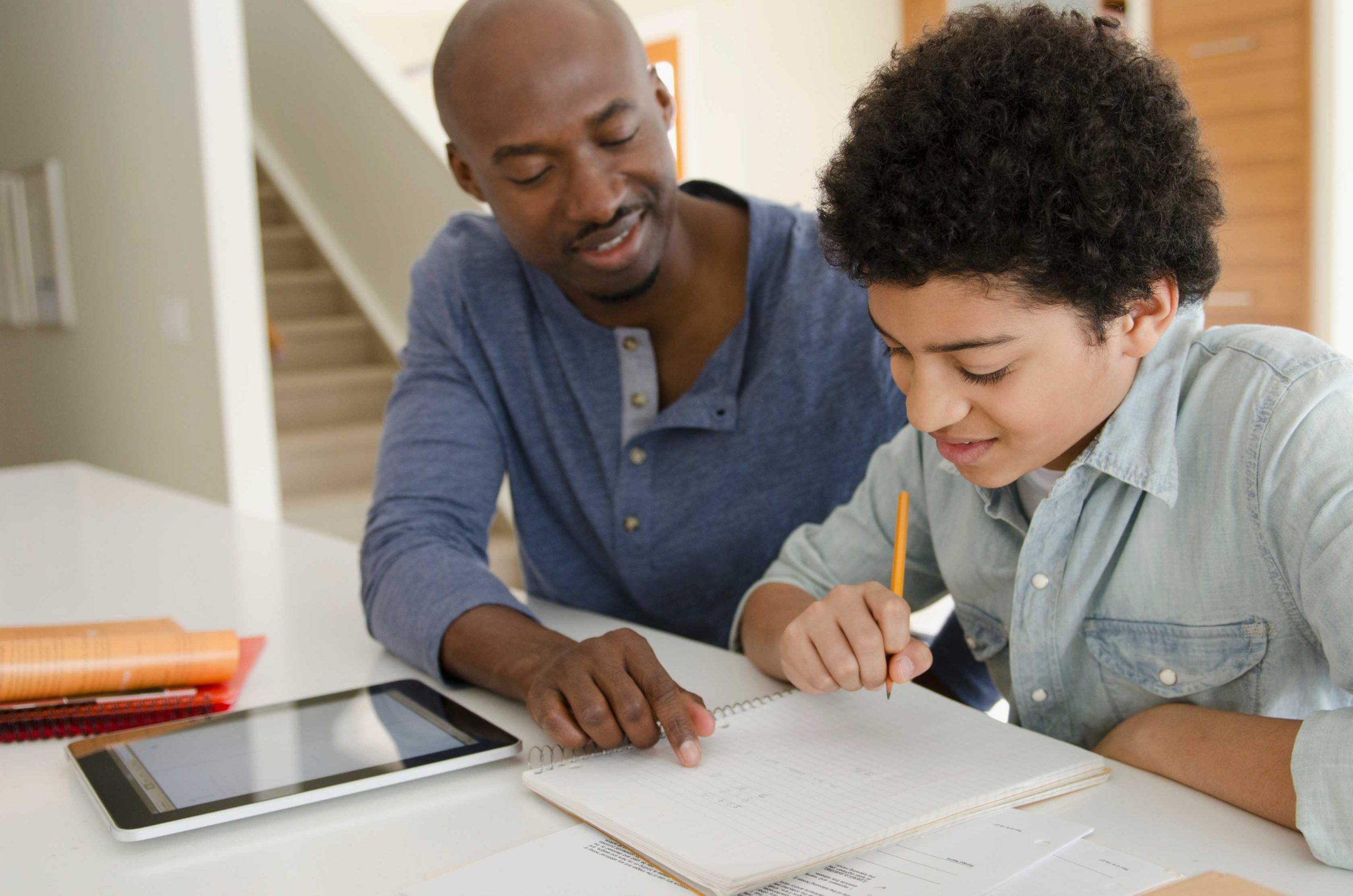 Huiswerkbegeleiding op maandag- of vrijdagmiddag ( groep 4 t/m 8)