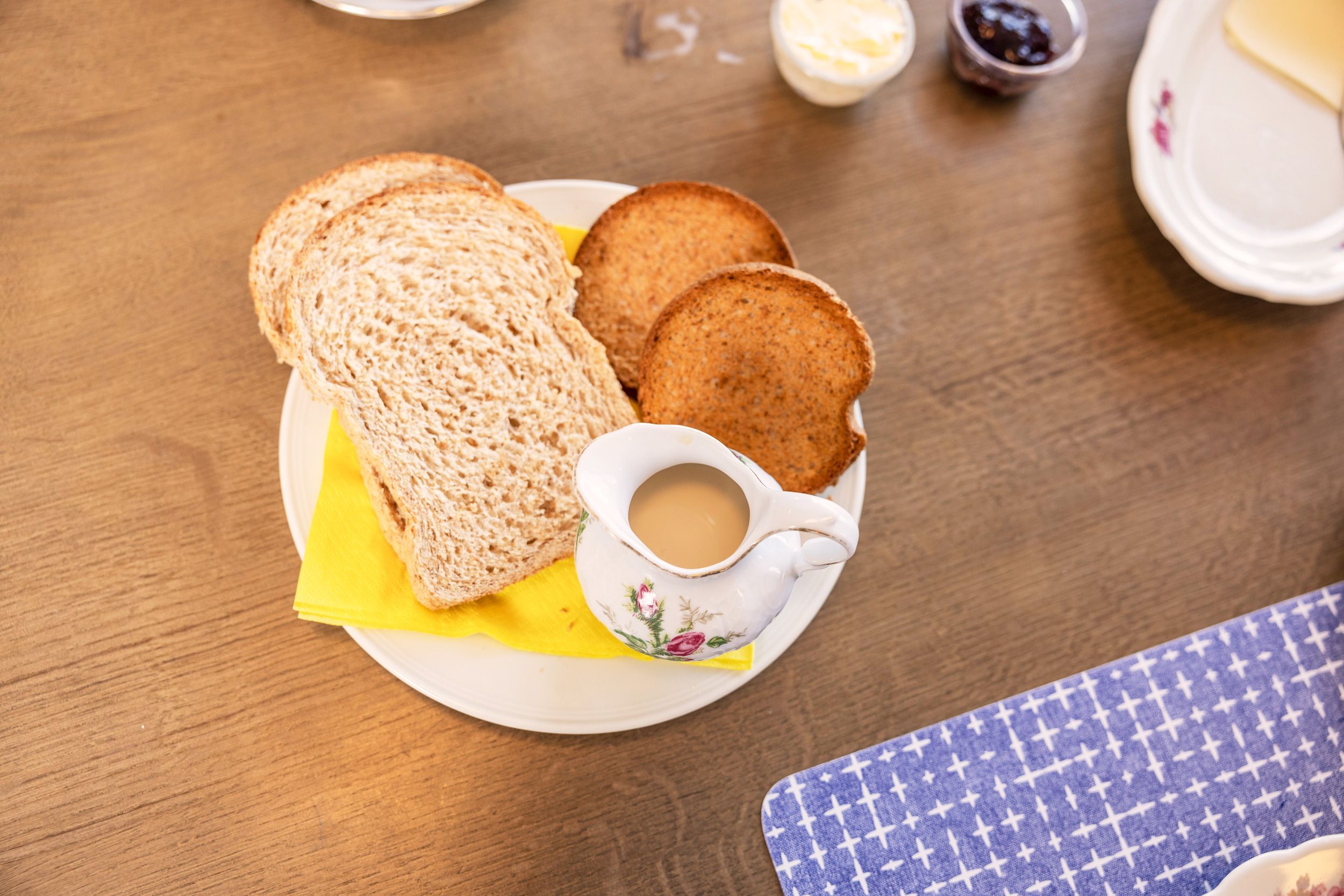 Vrijwilligers gezocht: samen brood eten smaakt beter!