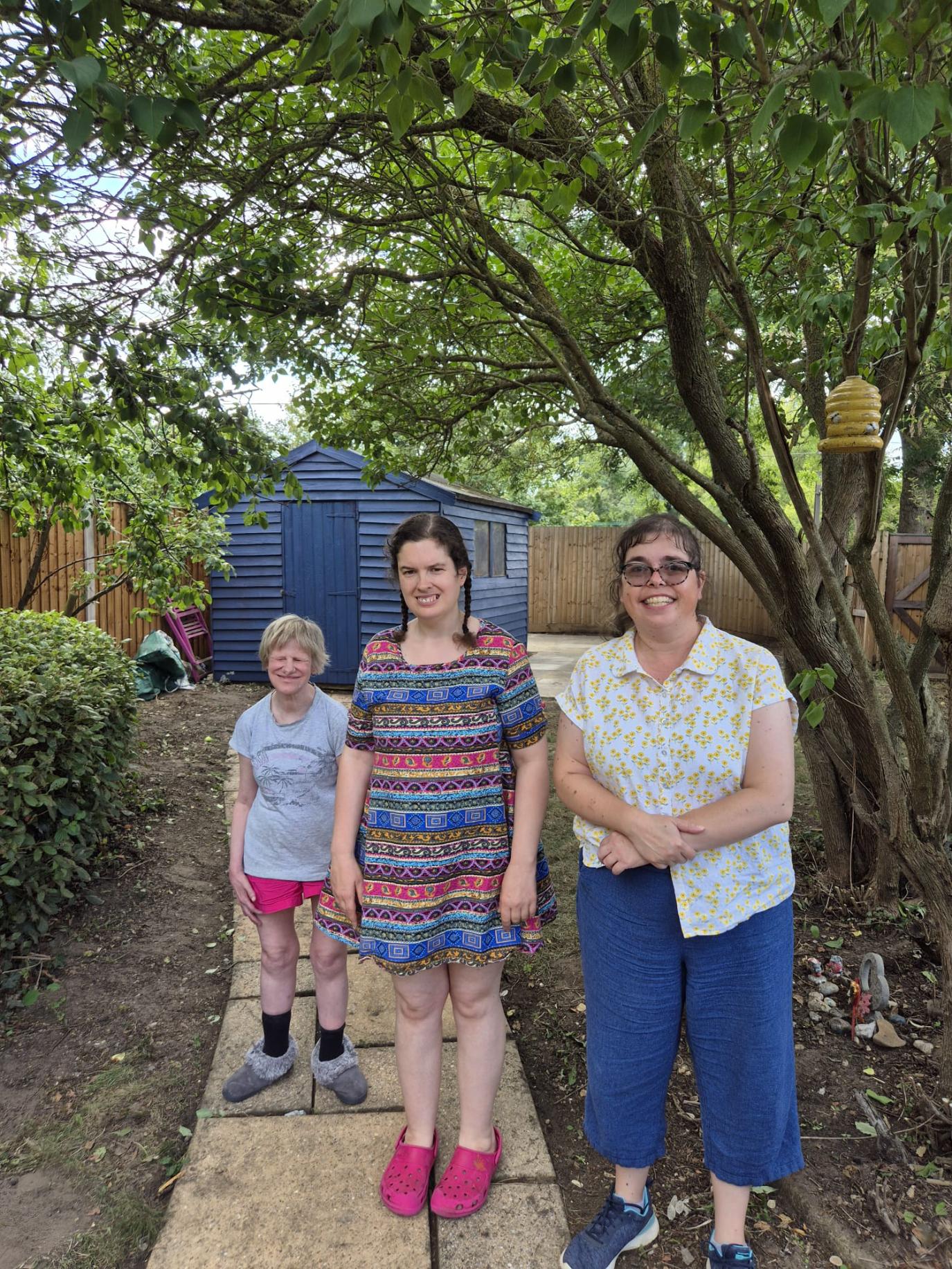 Shopping Visiting Volunteer 