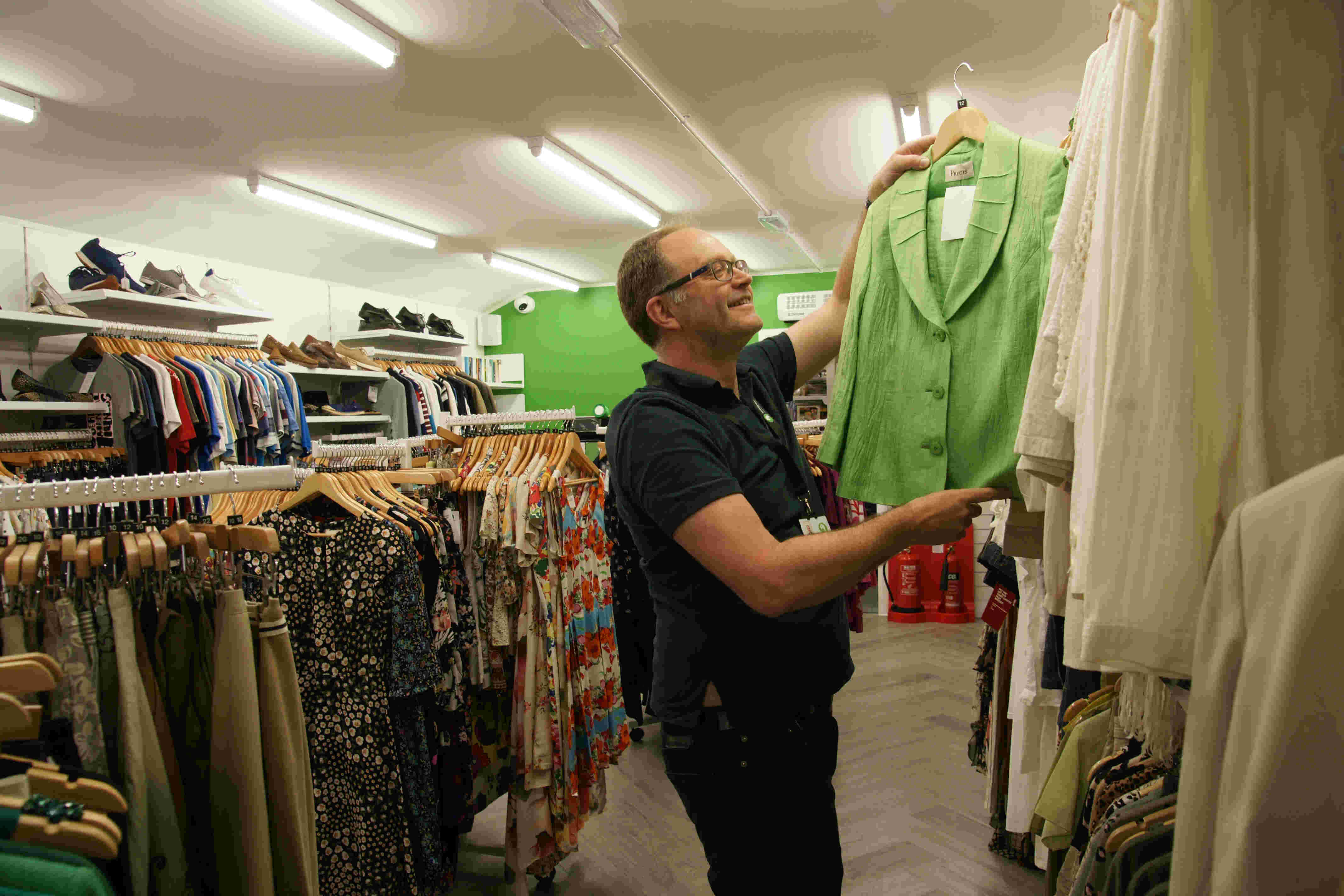 Shop Volunteer - Huntingdon