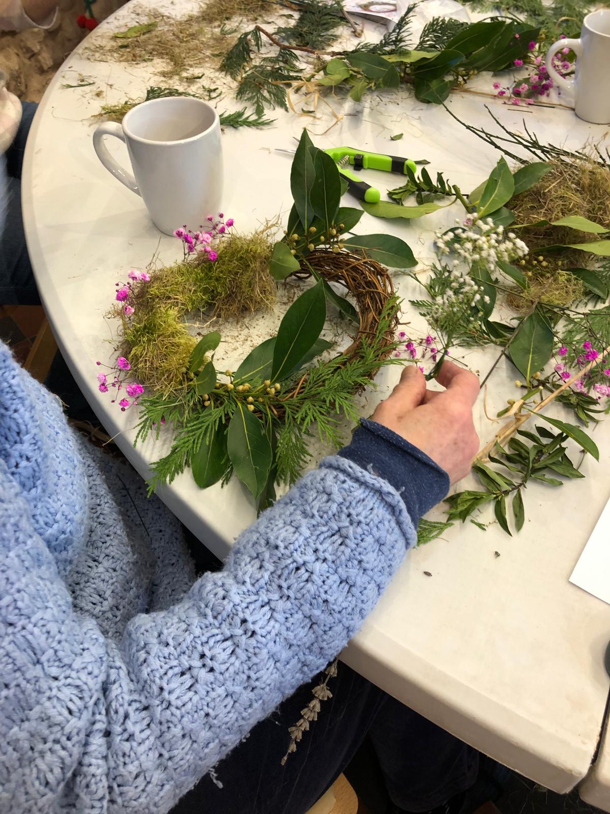 Chat Central Advent Arts: Wreath Making 