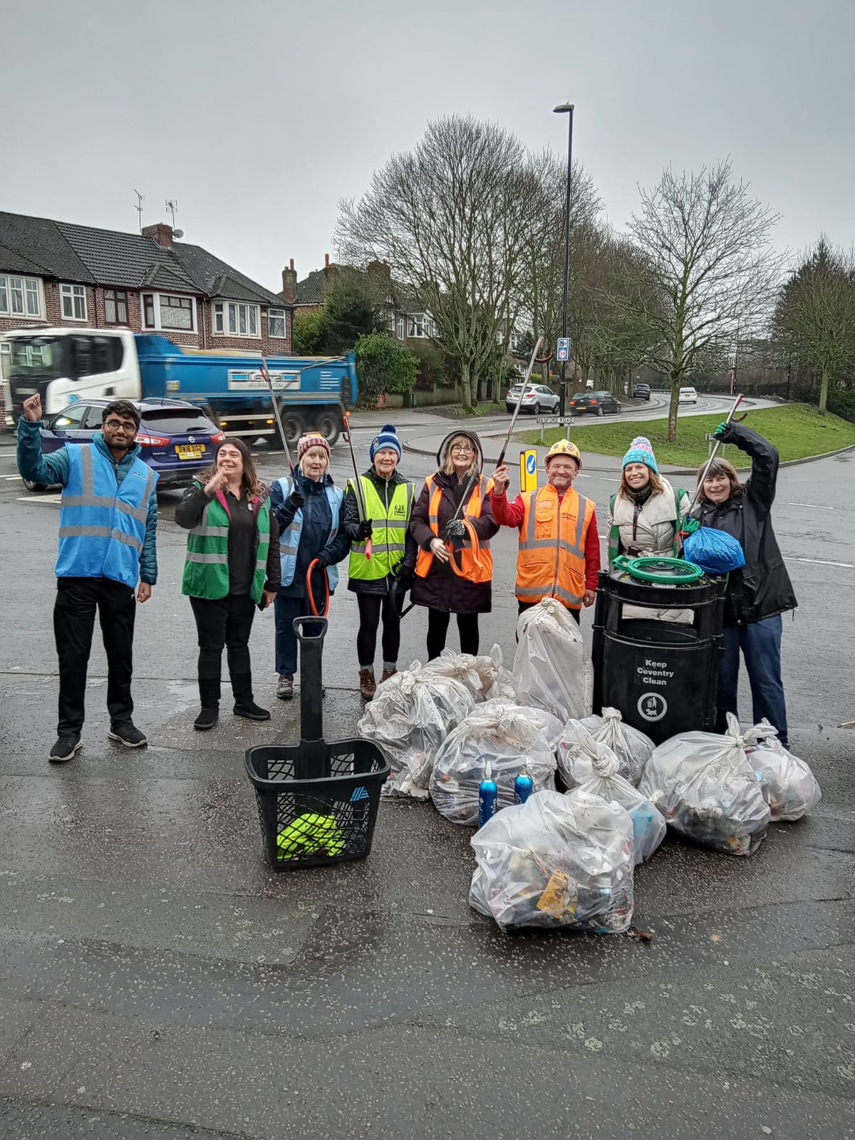 Chat Central: Litter Pick with Coventry North West Wombles