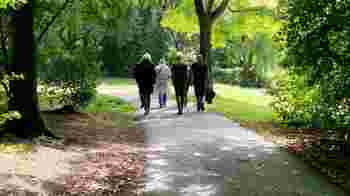 Sportieve vrijwilligers met sociale vaardigheden