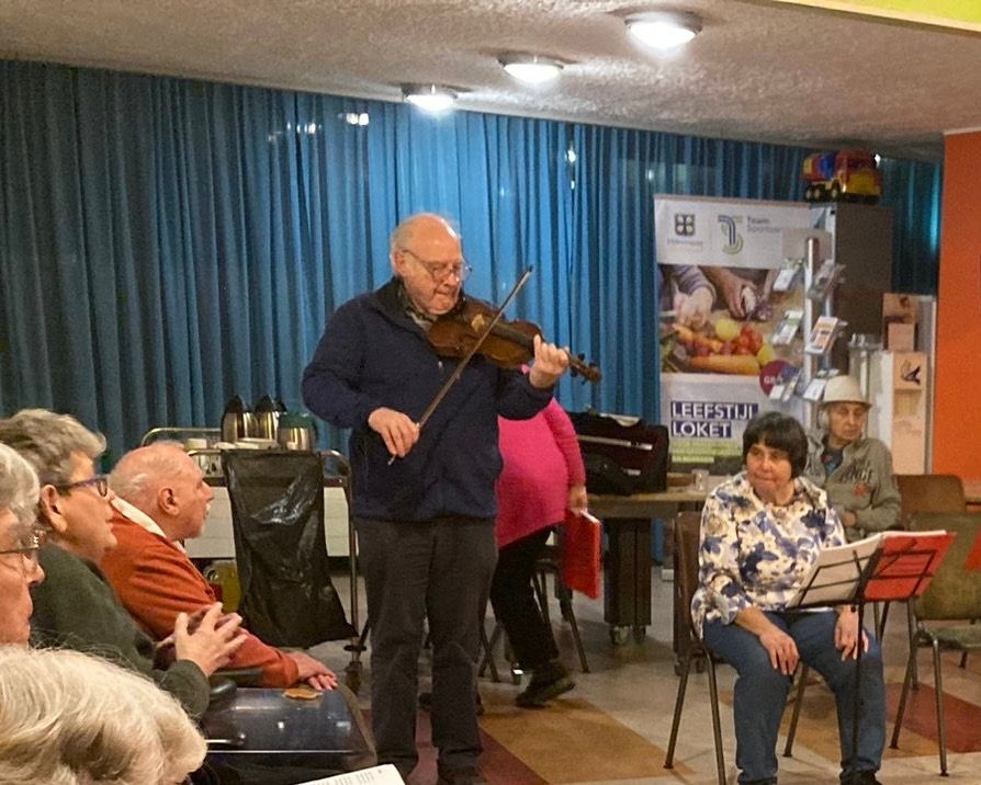 Muzikale ondersteuning gezocht