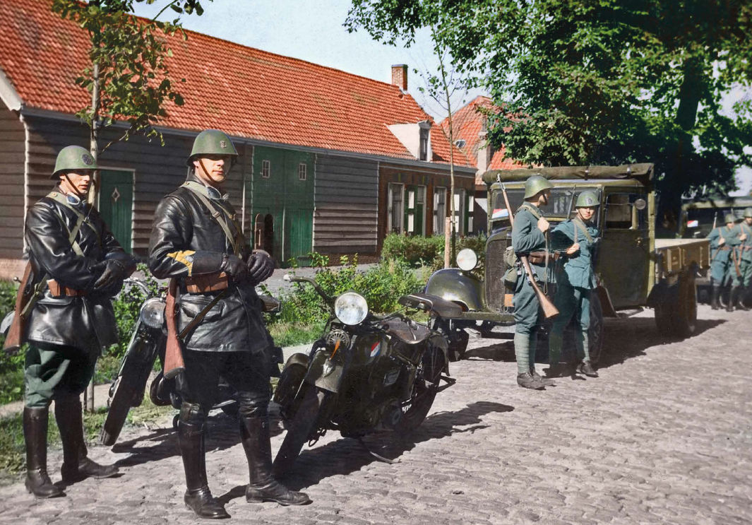 FOTO EXPOSITIE Tweede Wereldoorlog in kleur - derde deel - Museum Nieuwkoop