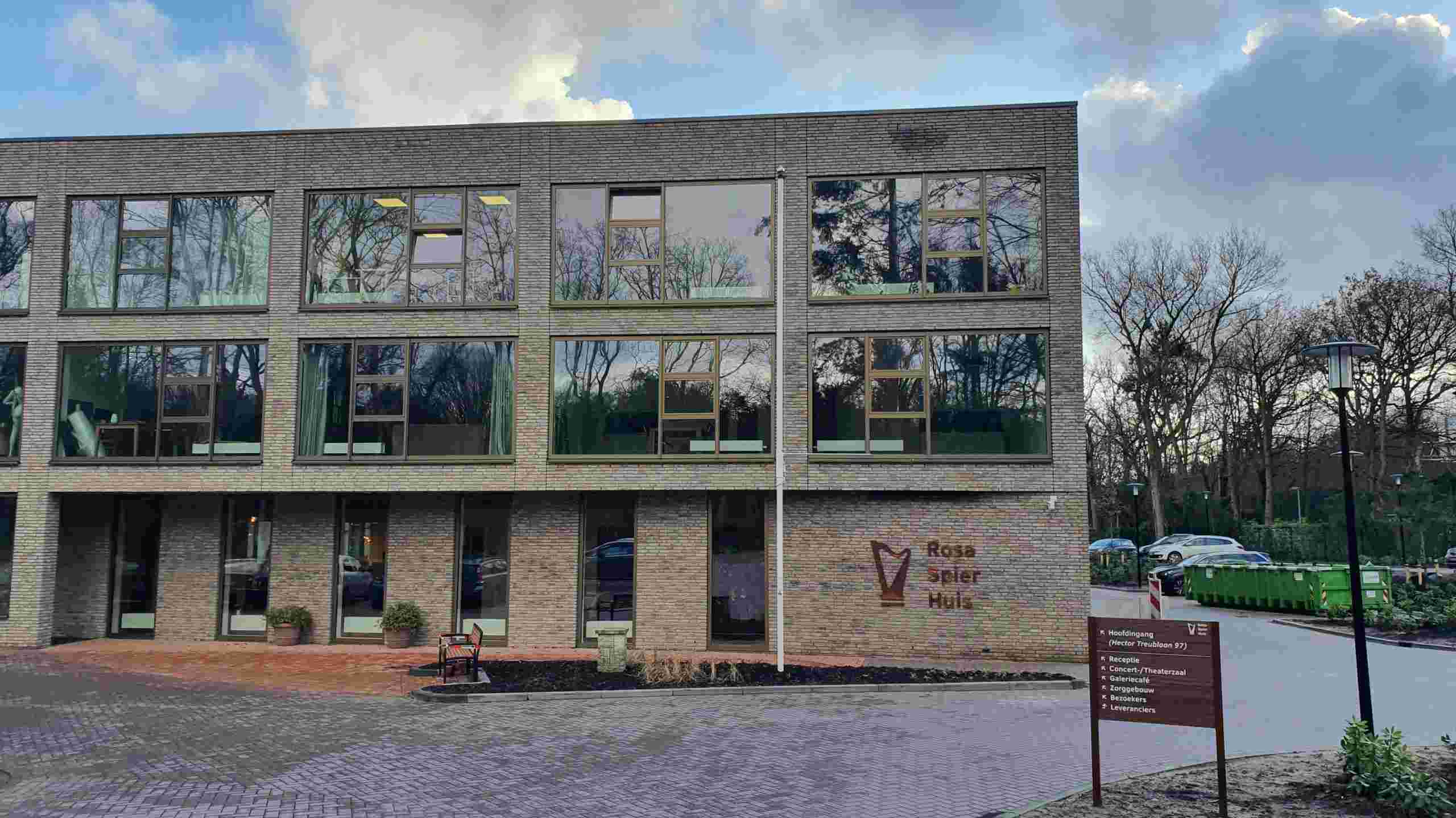 Gastvrouw/heer voor informatiebalie