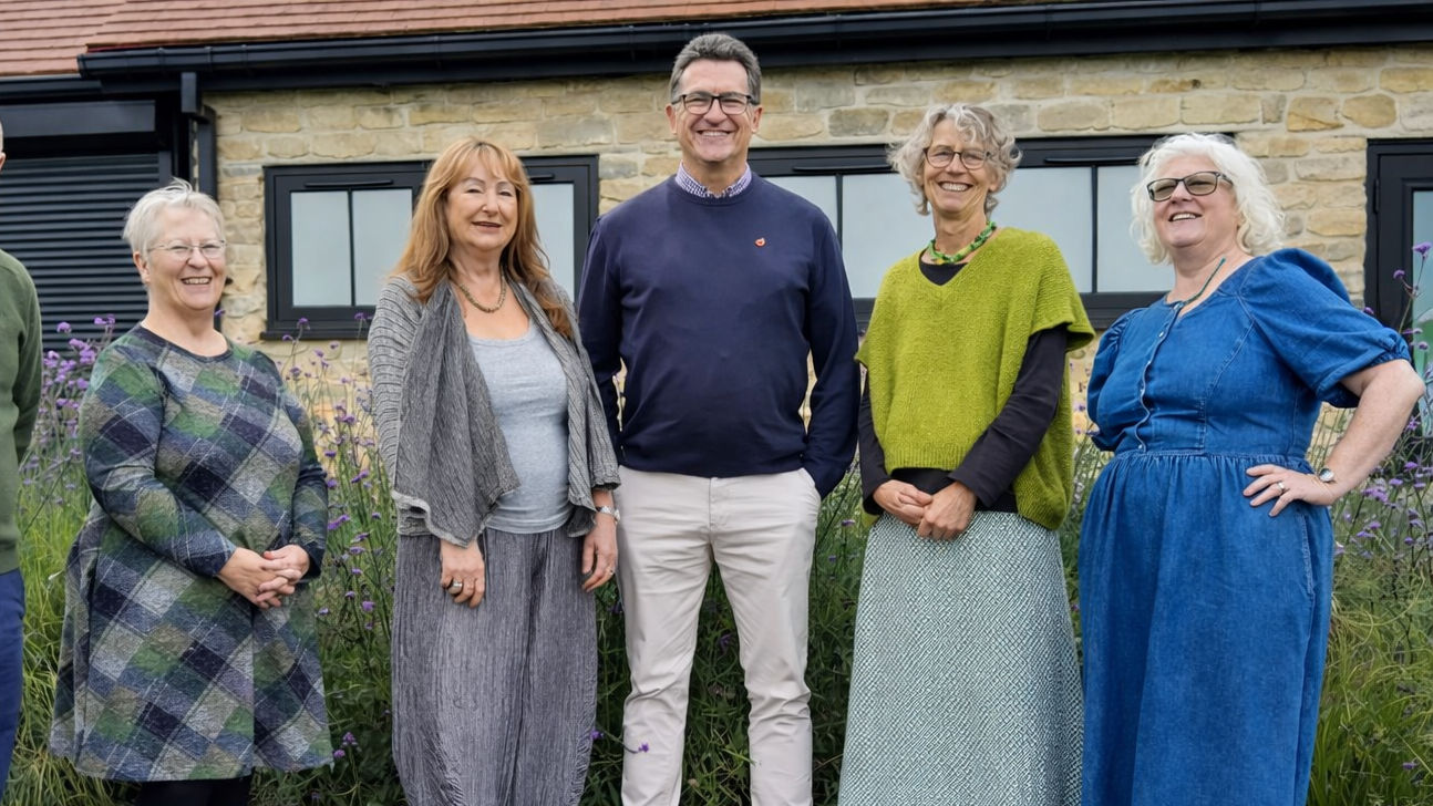 TRUSTEES to join our board of Trustees