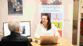 Vrijwilligers voor de Formulierenspreekuren en de Thuisadministratie