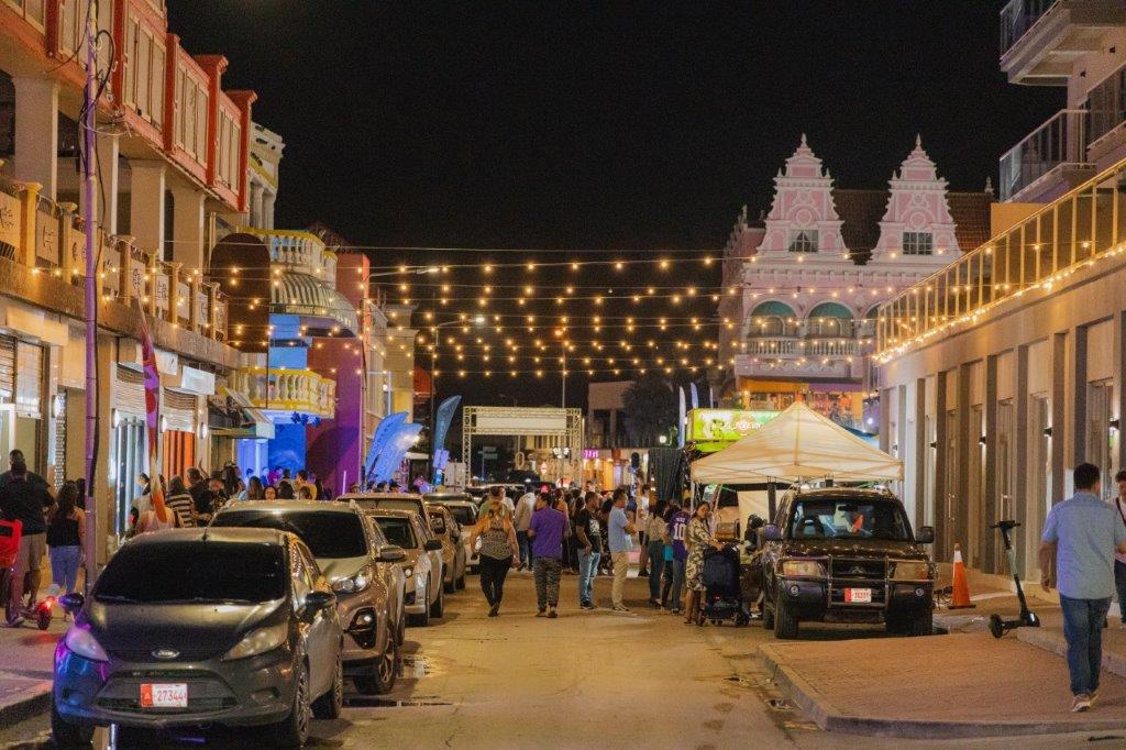 Downtown Food & Art Festival / Market