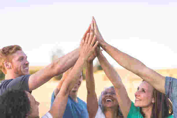 Activiteiten ondernemen met jong volwassenen