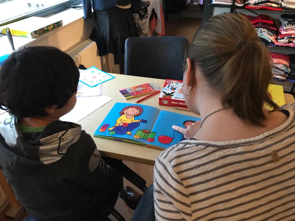 Steunouder gezocht voor een lief rustig meisje van 7 jaar.