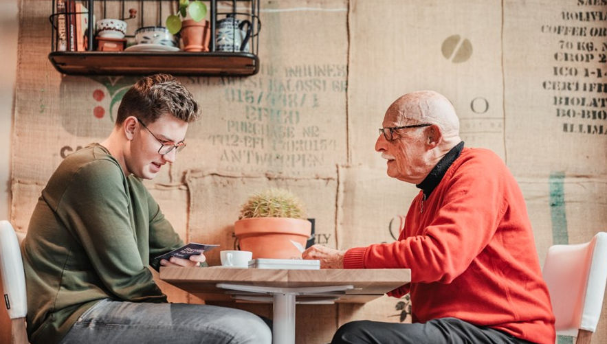 Wat werkt in intergenerationeel contact in vrijwilligerswerk? (kennisboost NOV)