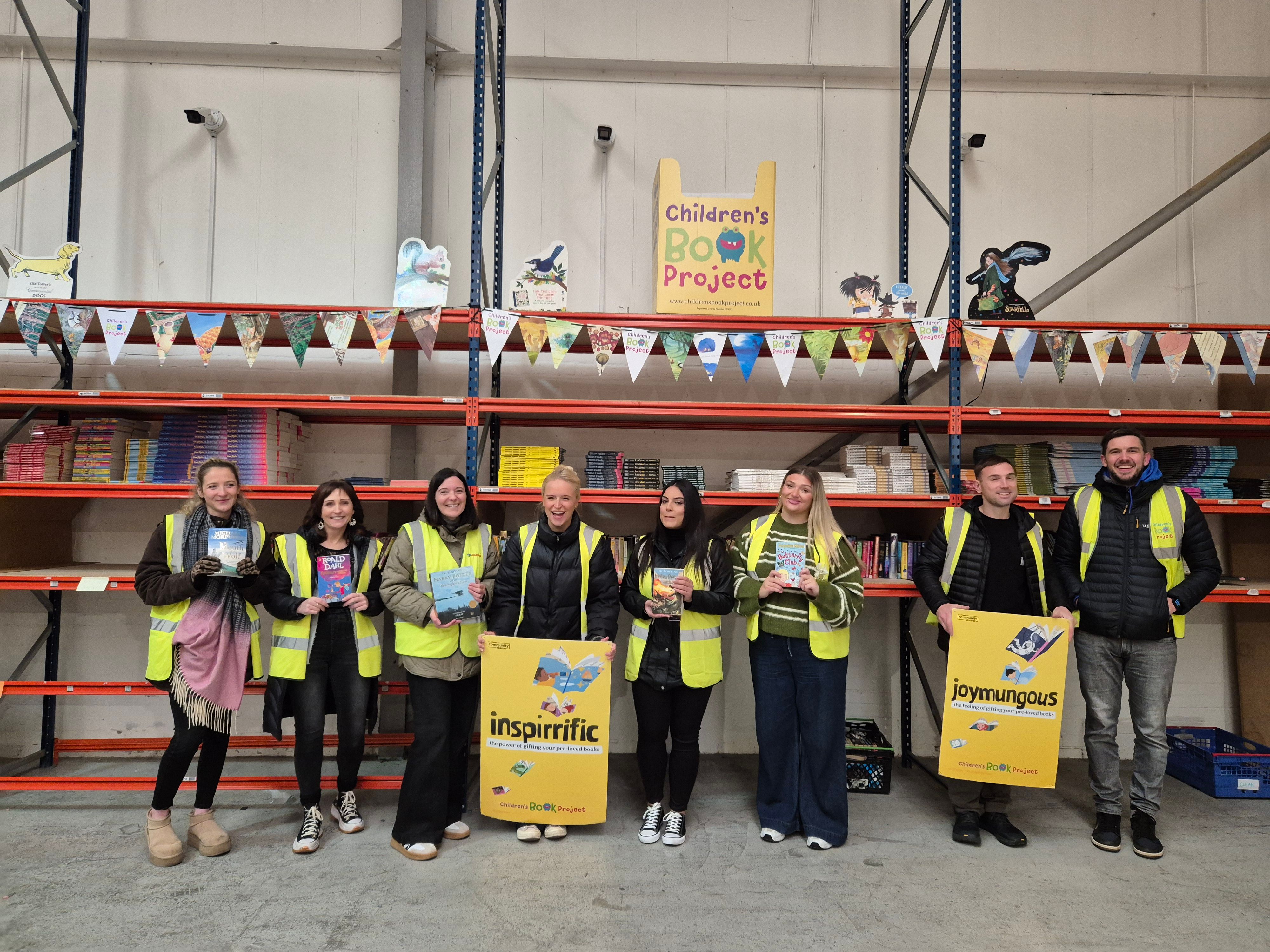 Children's Book Volunteer